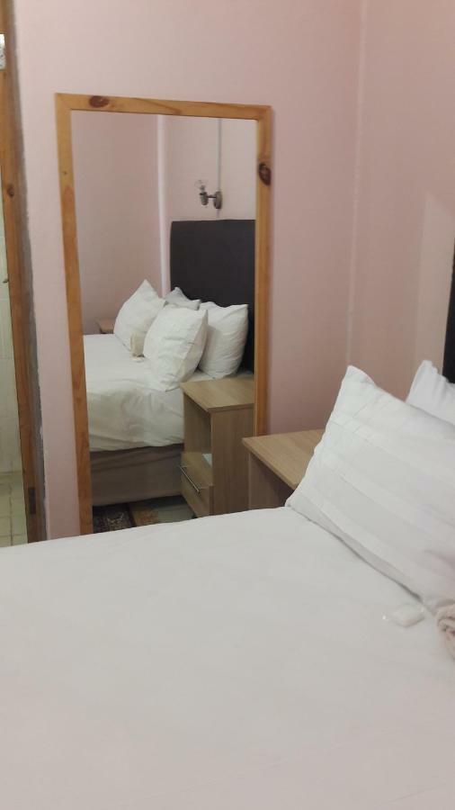 Beverly Corner Lodge Matatiele ภายนอก รูปภาพ