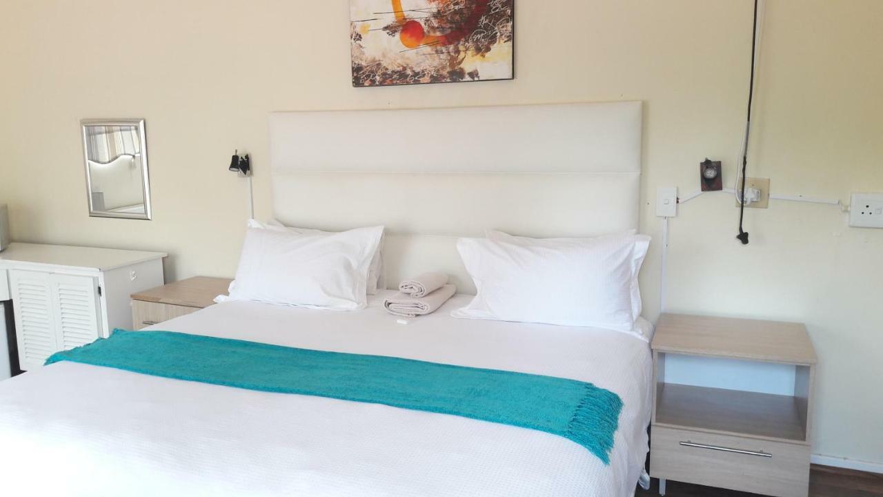 Beverly Corner Lodge Matatiele ภายนอก รูปภาพ