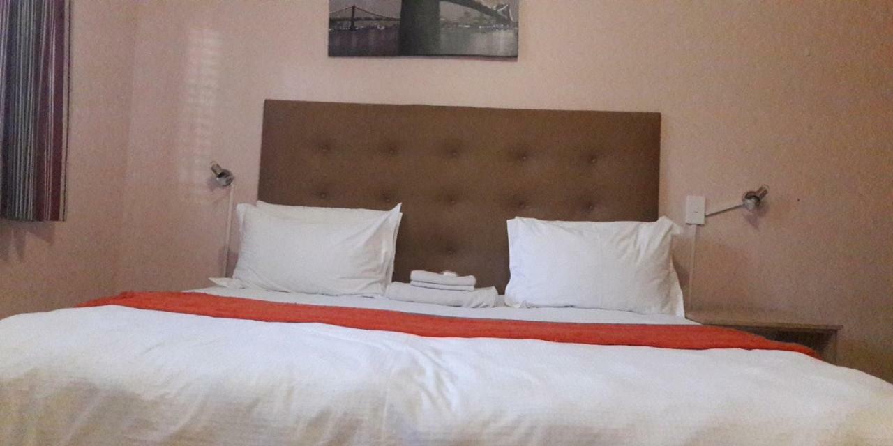 Beverly Corner Lodge Matatiele ภายนอก รูปภาพ
